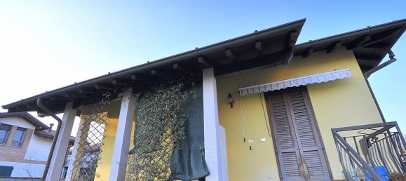 Villa de 3 divisões em Inveruno, Italy N.º 5140 4