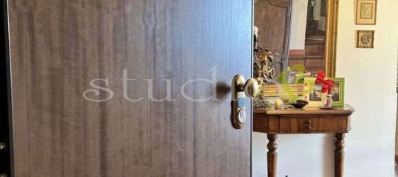 8 rooms Apartment in Seborga, Italy No. 17644 27