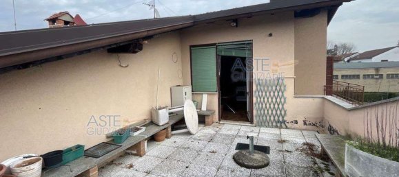 5 rooms Apartment in Renate, Italy No. 181642 21