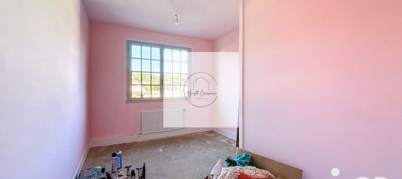 Casa de 4 dormitorios en Montreuil, France No. 219204 3