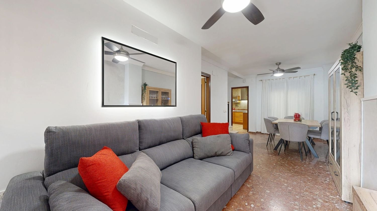 3 bedrooms House in Torrent, Spain No. 278512