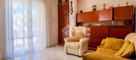 3 bedrooms Apartment in Formia, Italy No. 268767 4