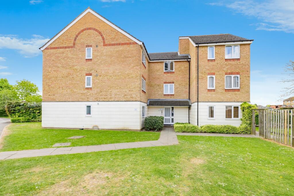 2 bedrooms Apartment in Watford, United Kingdom No. 6112