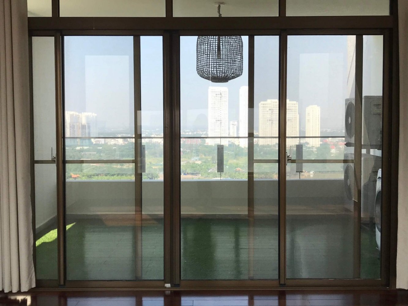 Ático de 4 dormitorios en District 7, Vietnam No. 10334