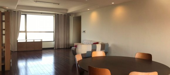 Ático de 4 dormitorios en District 7, Vietnam No. 10334 3