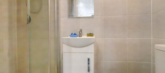 Дом с 4 спальнями в Пиннер, Великобритания № 14497 4