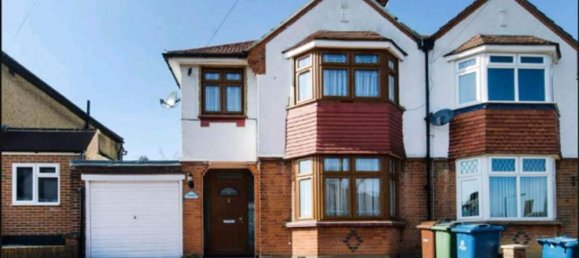 Дом с 4 спальнями в Пиннер, Великобритания № 14497 41