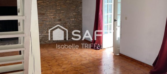 3 bedrooms House in Radenac, France No. 281859 5