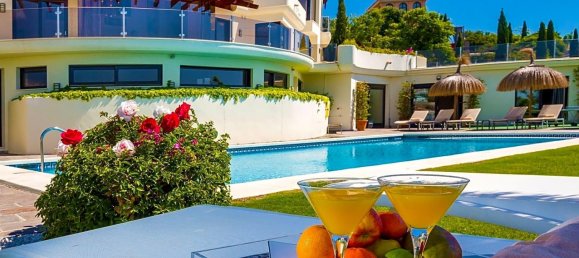 10 bedrooms Villa in Malaga, Spain No. 86582 2