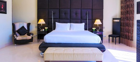 10 bedrooms Villa in Malaga, Spain No. 86582 16