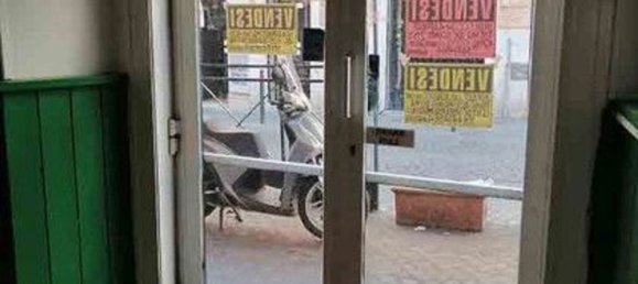 156m² Commercial property in Rome, Italy No. 201783 4