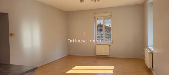 2 chambres Appartement à Pont-Salomon, France No. 267330 3