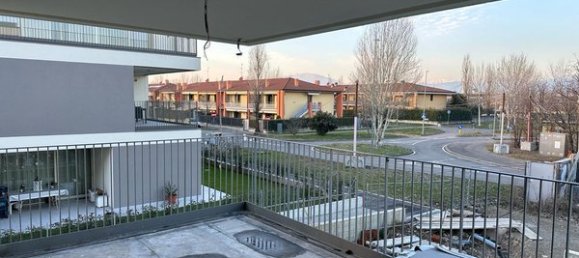 4غرفة شقة في Stezzano, Italy رقم 76464 2