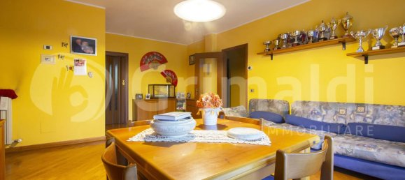 Apartamento T3 em Bellinzago Lombardo, Italy N.º 323035 10