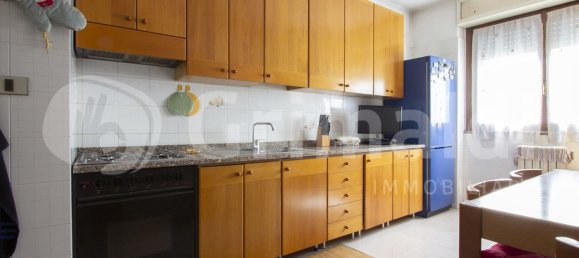 Apartamento T3 em Bellinzago Lombardo, Italy N.º 323035 11