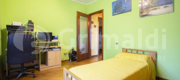 Apartamento T3 em Bellinzago Lombardo, Italy N.º 323035 26