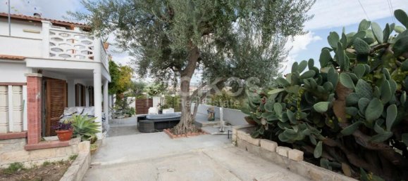 Villa de 2 dormitorios en Noto, Italy No. 137610 5