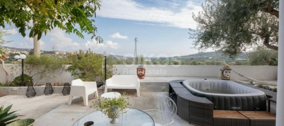 Villa de 2 dormitorios en Noto, Italy No. 137610 6