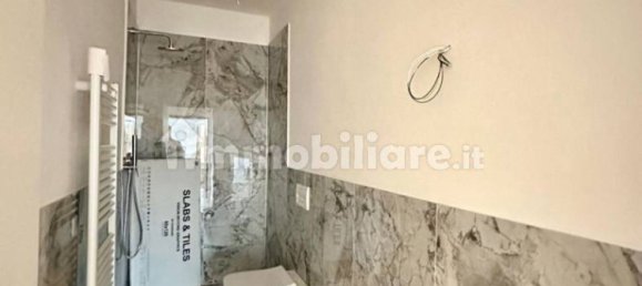 1 bedroom Apartment in Florence, Italy No. 10806 8