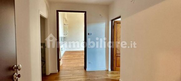 1 bedroom Apartment in Florence, Italy No. 10806 5