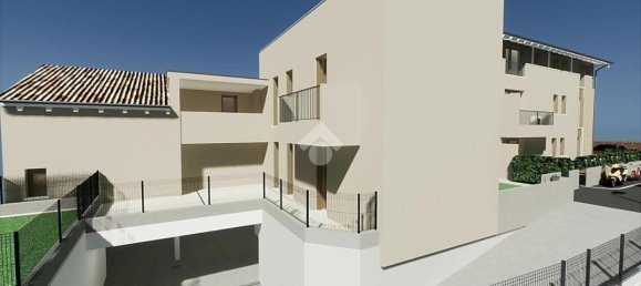 Квартира с 3 комнатами в Риезе Пио X, Италия № 6554 12