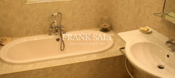 3 bedrooms Apartment in Sliema, Malta No. 7802 11