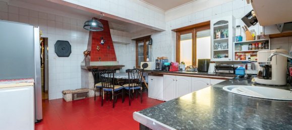 Квартира с 3 спальнями в Лориш, Португалия № 178201 12