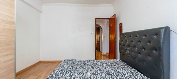 Квартира с 3 спальнями в Лориш, Португалия № 178201 18