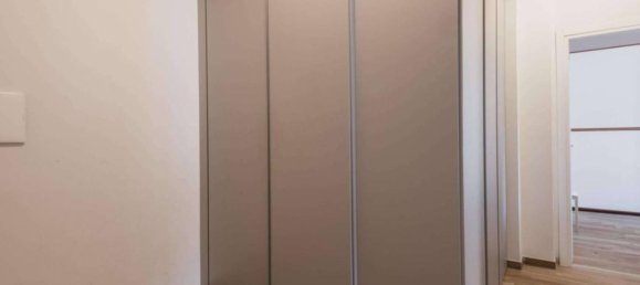 3 rooms Apartment in Rome, Italy No. 35603 8