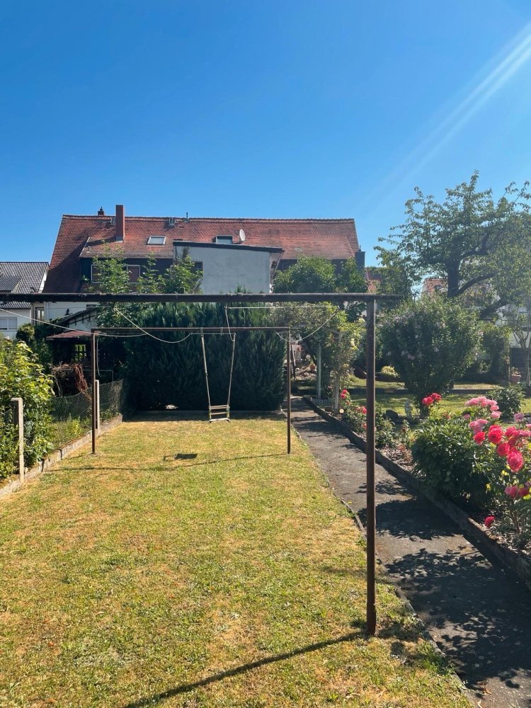 Adosado de 6 dormitorios en Hochtaunuskreis, Germany No. 289491