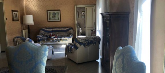 8 rooms Apartment in Terni, Italy No. 155803 5