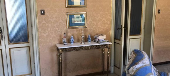 8 rooms Apartment in Terni, Italy No. 155803 2