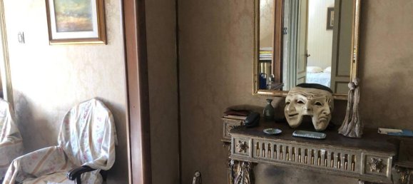 8 rooms Apartment in Terni, Italy No. 155803 12