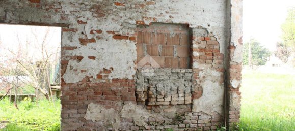 Дом с 4 комнатами в Мотта ди Ливенца, Италия № 121558 25