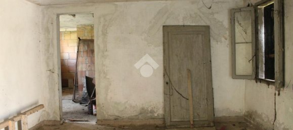 Дом с 4 комнатами в Мотта ди Ливенца, Италия № 121558 19