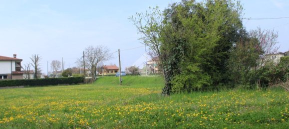 Дом с 4 комнатами в Мотта ди Ливенца, Италия № 121558 8