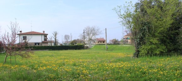 Дом с 4 комнатами в Мотта ди Ливенца, Италия № 121558 7