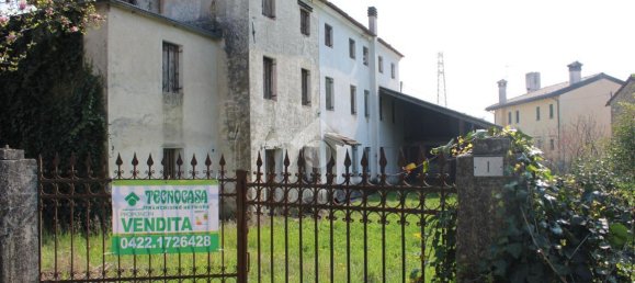 Дом с 4 комнатами в Мотта ди Ливенца, Италия № 121558 4