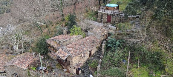 Дом с 3 спальнями в Лозан, Португалия № 160183 3