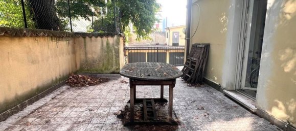 3 Schlafzimmer Wohnung in Mantua, Italy, Nr. 381848 19