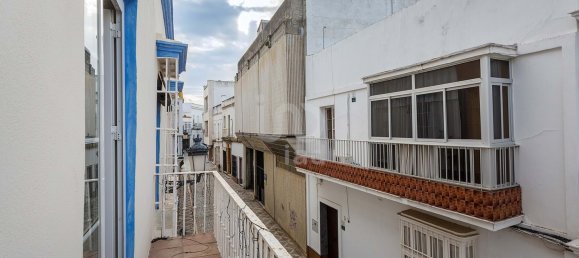 Casa de 10 dormitorios en Cádiz, Spain No. 181015 37