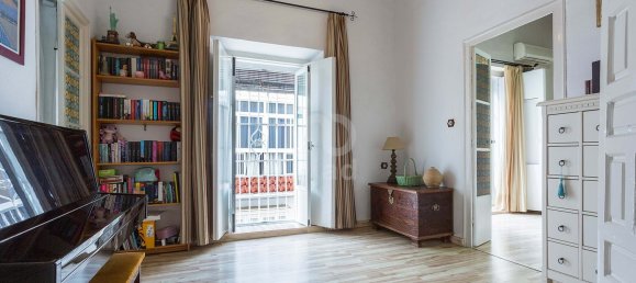 Casa de 10 dormitorios en Cádiz, Spain No. 181015 27