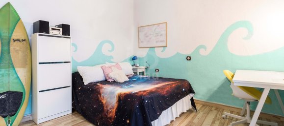 Casa de 10 dormitorios en Cádiz, Spain No. 181015 42