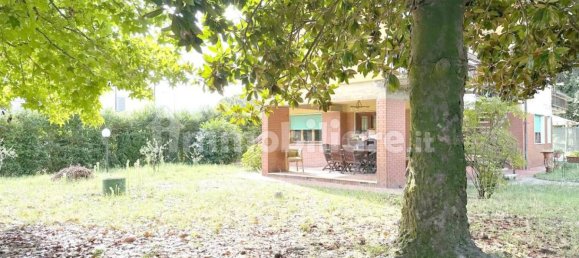 6 chambres Villa à Lucca, Italy No. 332556 22