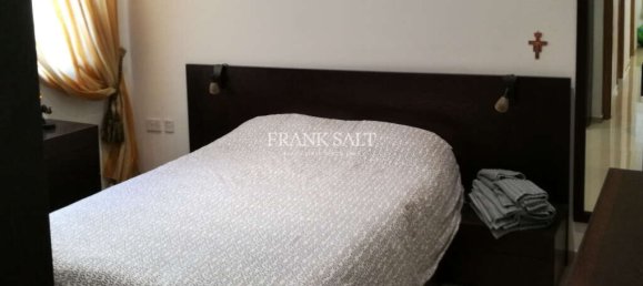 Apartamento de 2 dormitorios en Sliema, Malta No. 4026 2