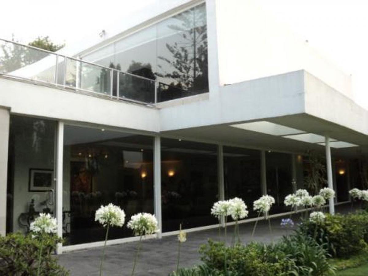 4 bedrooms House in Mexicali, Mexico No. 166143