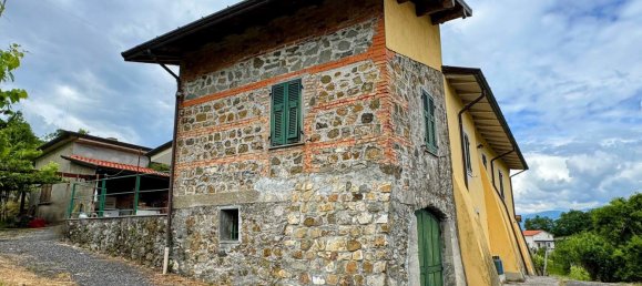 Casa de 3 dormitorios en Aulla, Italy No. 348732 4