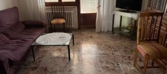 7-salle Appartement à Falerone, Italy No. 95299 6