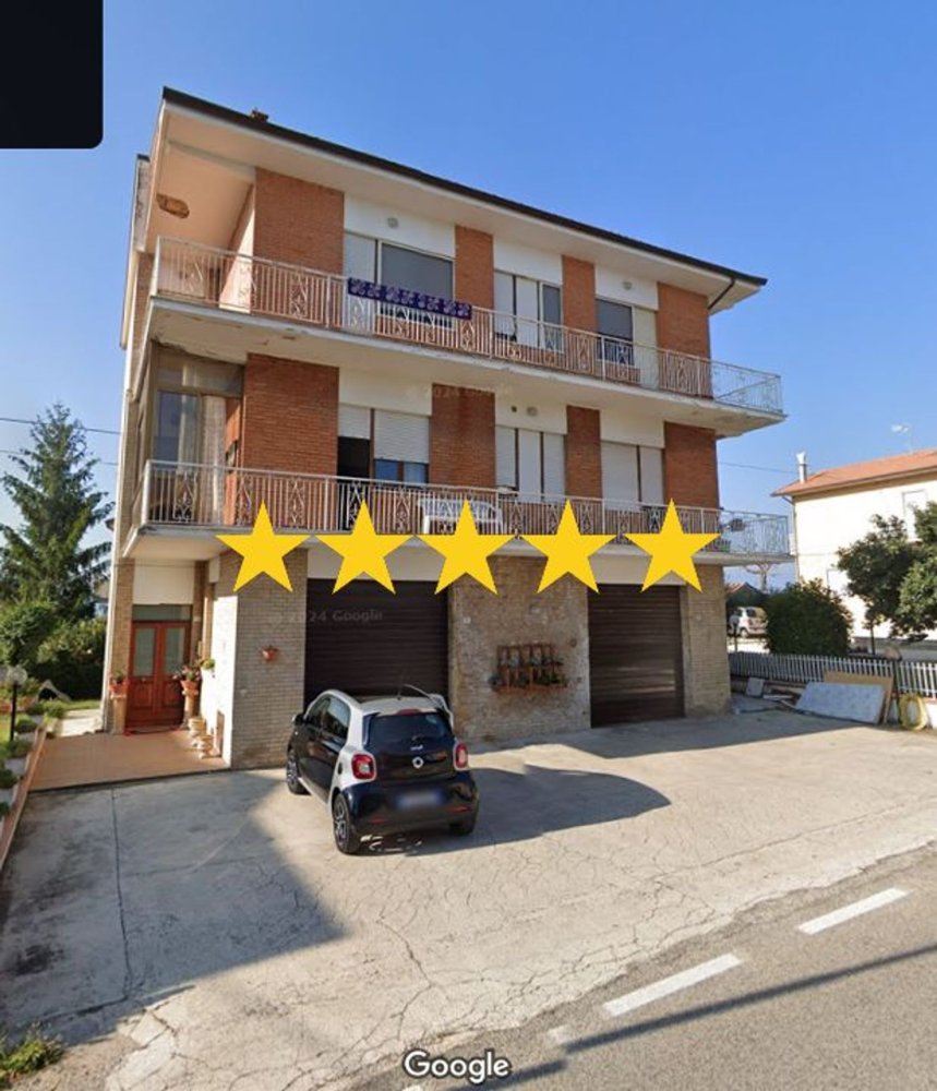 7-salle Appartement à Falerone, Italy No. 95299