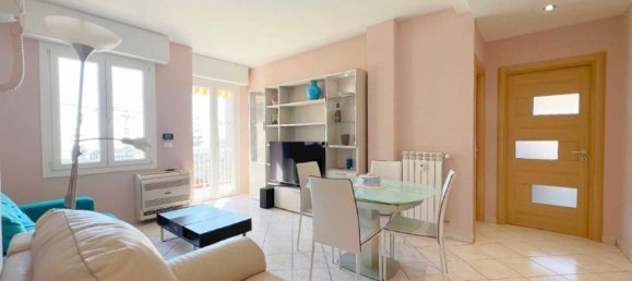 Apartamento de 3 habitaciónes en Bordighera, Italy No. 208396 19